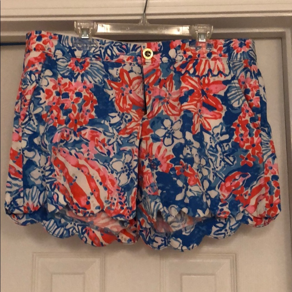 GUC size 8 buttercup hem shorts Lilly Pulitzer
